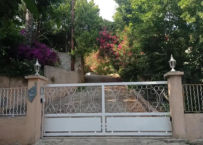 Location Bastia, U Fiumicellu. Vue Mer. Jacuzzi, Barbecue,... Pour 2 personnes