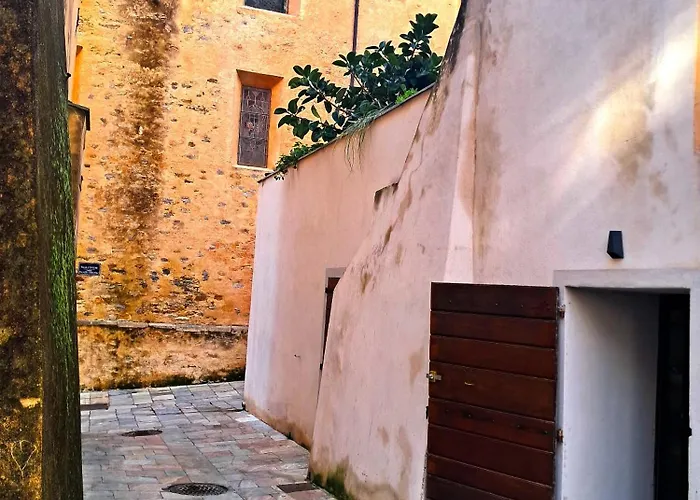 Chambres de charme au coeur de la citadelle de BASTIA
